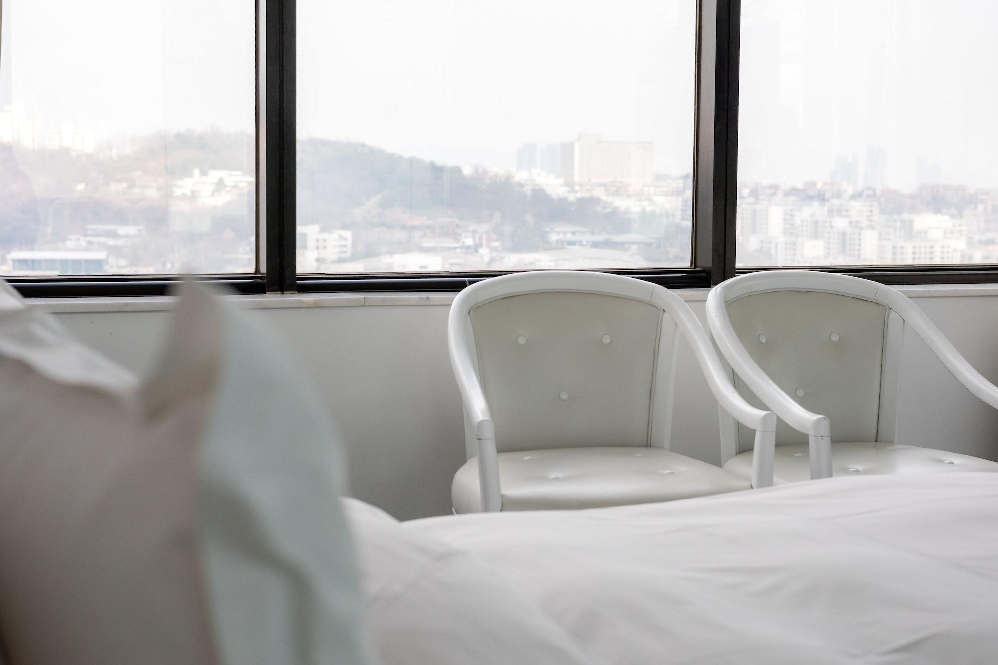 Imperial Palace Boutique Hotel Itaewon Seoul Exterior photo