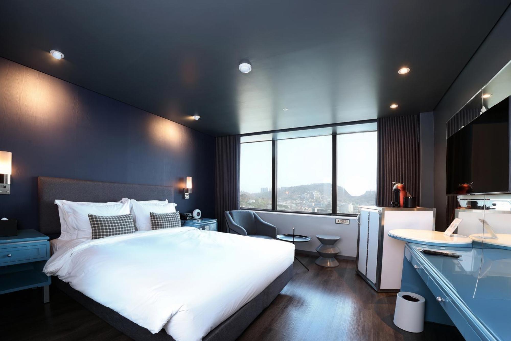 Imperial Palace Boutique Hotel Itaewon Seoul Exterior photo